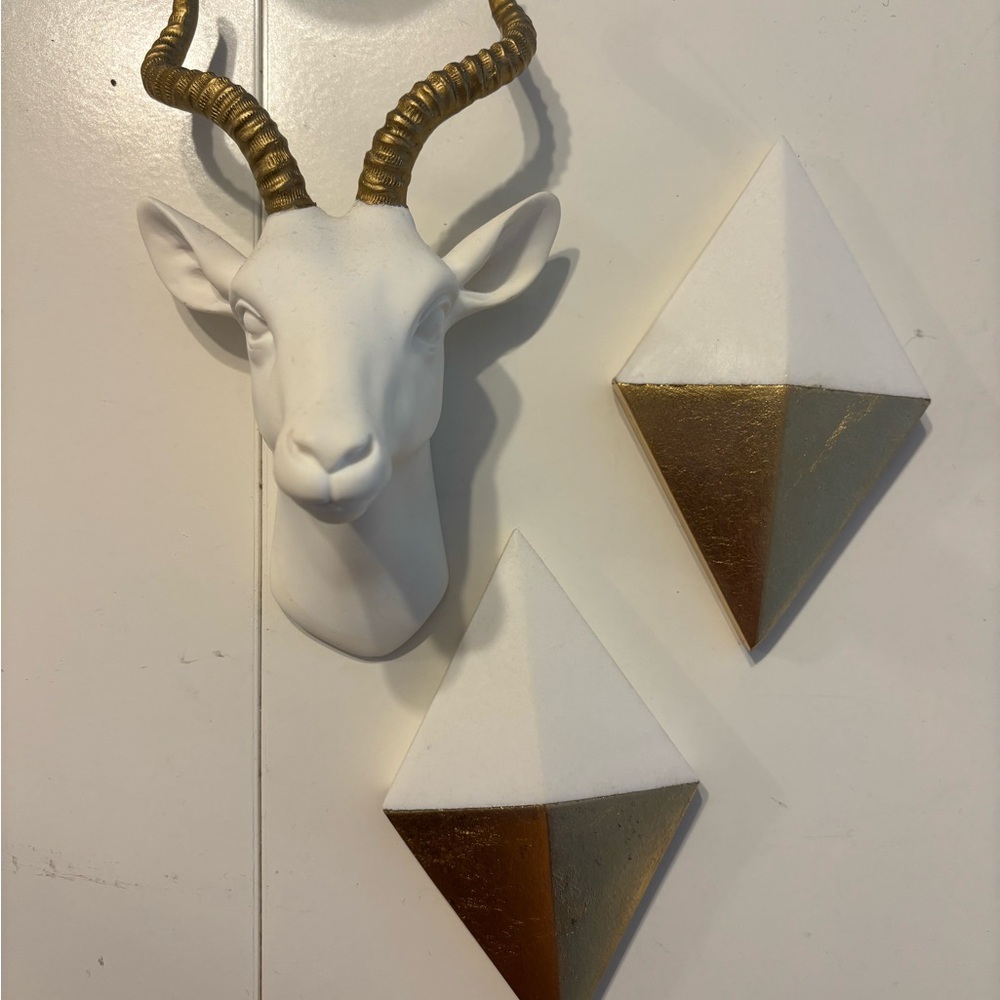 White & Gold Antelope Head Wall Decor and Diamond shapes - set of 3
